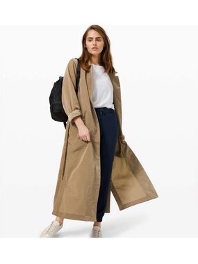 Lululemon Always Effortless Trench Size 6